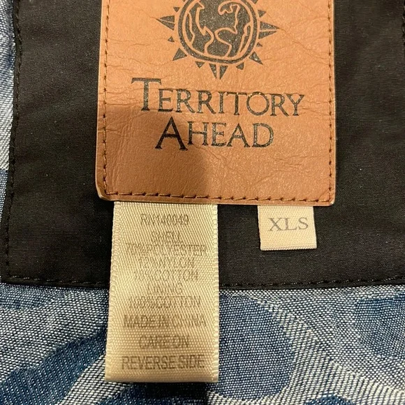 Territory Ahead Mens Sports Jacket. NWOT - Picture 3 of 11